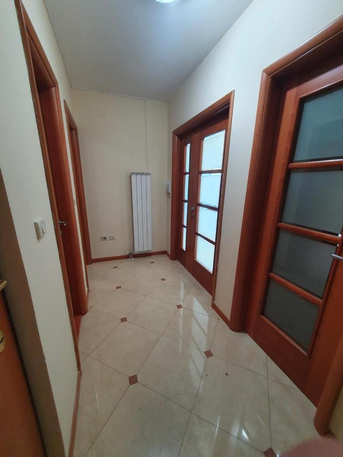 Great Location Two Bedroom Apatment "Maxim" Podgorica Quarto foto